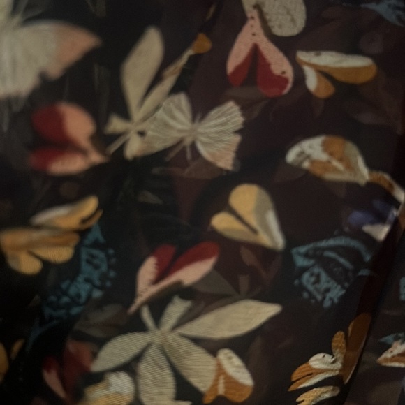 Wren & Willa Butterfly Botanical Blouse Large - Picture 2 of 13